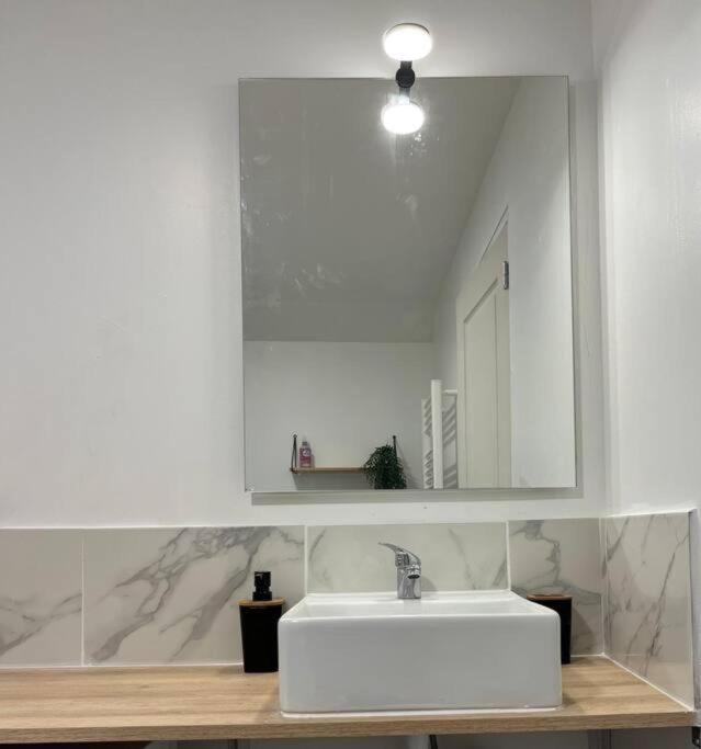 Petite Maisonnette Proche De Giverny Bonnieres-sur-Seine 外观 照片